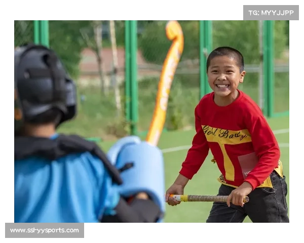 水下曲棍球教练培训班莫涵主讲探索多语言教学资料与实践应用